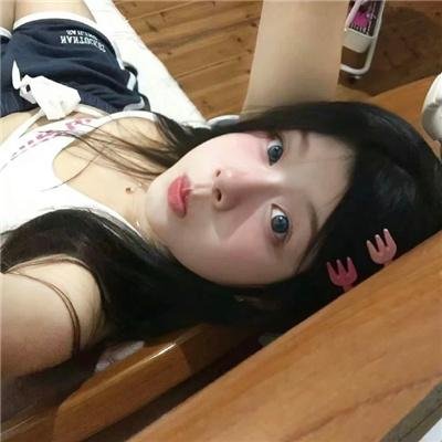 少女与海怪